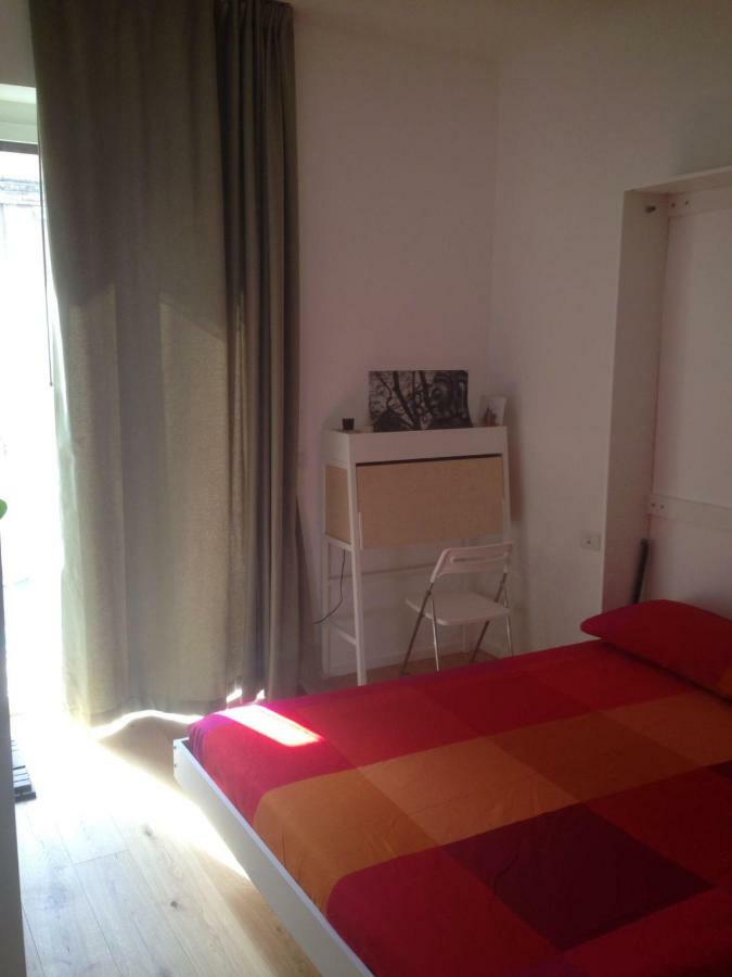 Hotel Casa De Rosas à Bari Extérieur photo